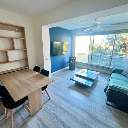 Apt Golfe Juan - 5Min Des Plages - Parking Privee - Piscine Rooftop วาลูริส ภายนอก รูปภาพ